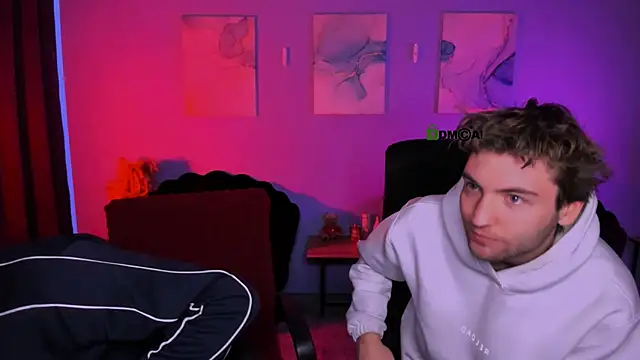 travis wolf  online show from February 8, 9:45 am