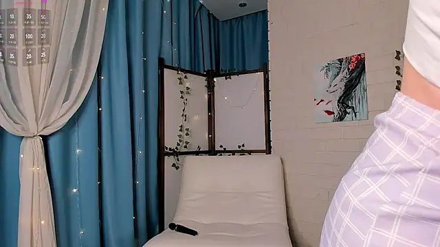 Ruminelle online show from April 3, 11:41 am