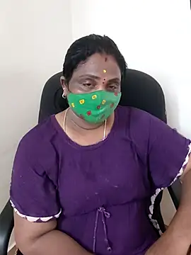 Snapshot of Tamil_Kavitha10 chatting on September 14, 6:40 pm Tamil Kavitha10 online show from September 14, 6:40 pm