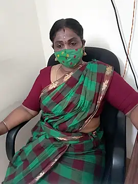Snapshot of Tamil_Kavitha10 chatting on October 12, 1:54 pm Tamil Kavitha10 online show from October 12, 1:54 pm
