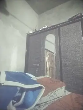 Manjit009 online show from November 7, 5:35 pm