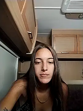 Snapshot of KittyXgoodass chatting on September 13, 11:32 am KittyXgoodass online show from September 13, 11:32 am