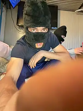 Snapshot of 420boy__ chatting on May 15, 5:31 pm 420boy online show from May 15, 5:31 pm