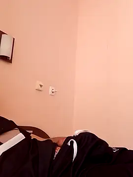 Snapshot of Gunai78 chatting on April 7, 8:15 am Gunai78 online show from April 7, 8:15 am