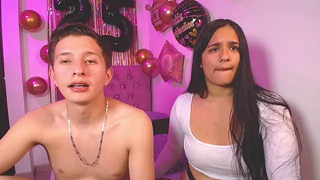 mae nathan  online show from November 12, 5:13 pm