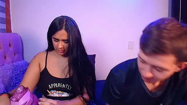 mae nathan  online show from March 5, 3:08 pm