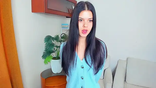 JoCauterucci online show from September 26, 7:01 am