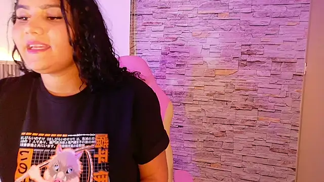 liz monserrat 1 online show from October 11, 7:45 pm