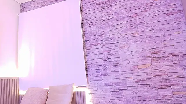 Snapshot of liz_monserrat_1 chatting on May 21, 7:32 pm liz monserrat 1 online show from May 21, 7:32 pm