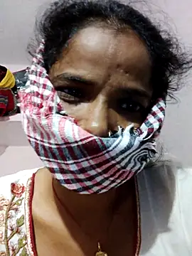 Snapshot of poojasexygirl2007 chatting on September 30, 6:18 am poojasexygirl2007 online show from September 30, 6:18 am