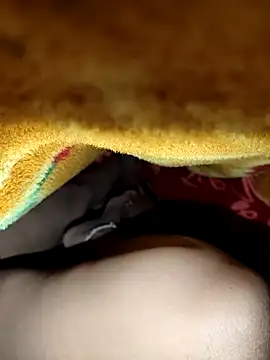 Snapshot of sexy__girls98 chatting on November 12, 7:35 pm sexy girls98 online show from November 12, 7:35 pm