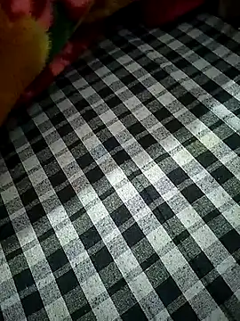 Snapshot of sexy__girls98 chatting on November 20, 11:54 am sexy girls98 online show from November 20, 11:54 am