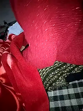 Snapshot of sexy__girls98 chatting on November 21, 8:29 pm sexy girls98 online show from November 21, 8:29 pm