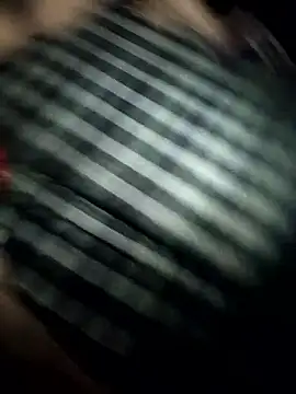 Snapshot of sexy__girls98 chatting on December 23, 5:27 am sexy girls98 online show from December 23, 5:27 am