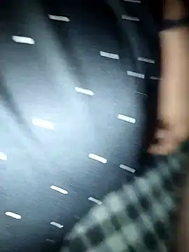 Snapshot of sexy__girls98 chatting on February 12, 9:43 pm sexy girls98 online show from February 12, 9:43 pm