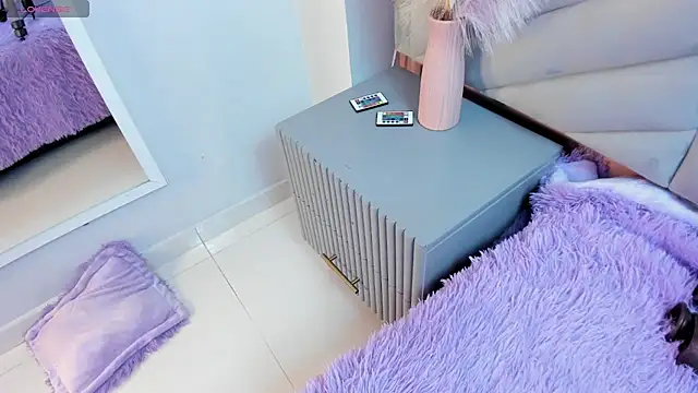 Mia Valentine  online show from February 11, 9:20 pm