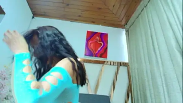 Snapshot of maraa_X chatting on February 2, 7:56 pm maraa X online show from February 2, 7:56 pm