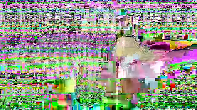 Snapshot of maraa_X chatting on February 25, 7:34 pm maraa X online show from February 25, 7:34 pm