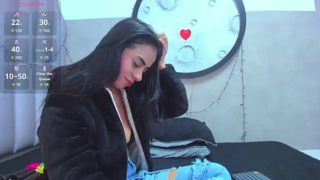 honny 23 online show from February 16, 7:43 pm