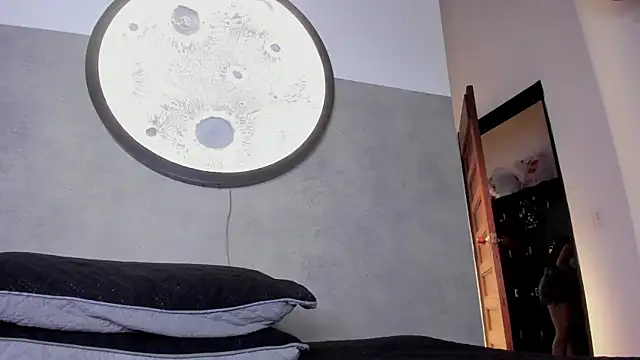 honny 23 online show from March 26, 7:19 pm