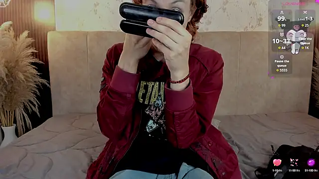 Snapshot of DarcyCullen chatting on September 26, 11:36 am DarcyCullen online show from September 26, 11:36 am