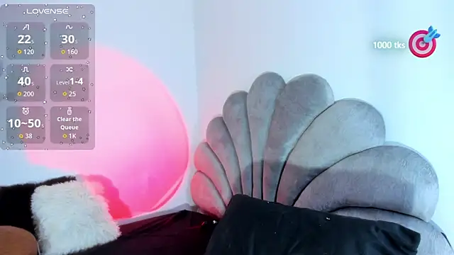 michell danna online show from November 7, 5:40 am