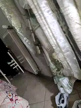 Snapshot of Monellidinasco6 chatting on April 7, 2:06 pm Monellidinasco6 online show from April 7, 2:06 pm