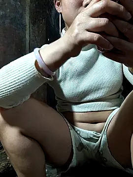 liu-liusexy online show from March 18, 3:15 pm