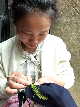 liu-liusexy online show from March 24, 3:11 am