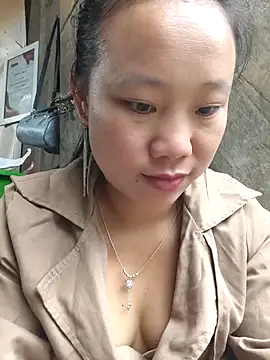 Snapshot of liu-liusexy chatting on May 9, 1:22 am liu-liusexy online show from May 9, 1:22 am