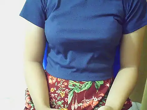 Jennie Ross online show from January 12, 1:11 am