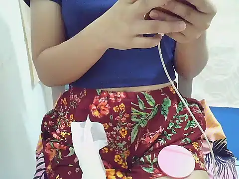 Jennie Ross online show from January 14, 7:19 pm