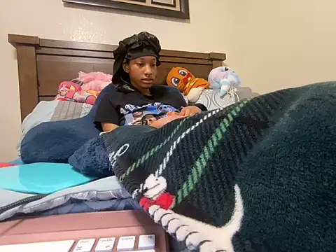 Brooke012 online show from March 4, 6:08 am