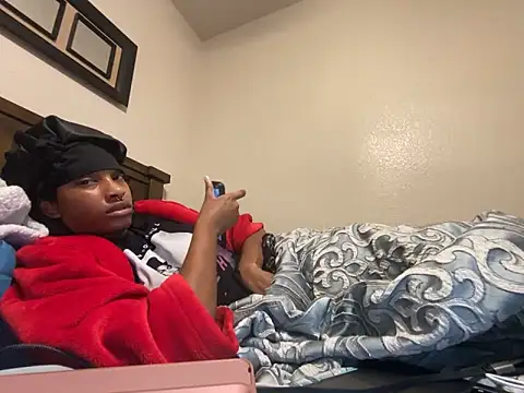 Brooke012 online show from April 13, 6:35 pm