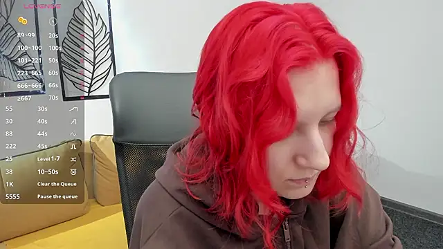 Snapshot of Hailey_Foxy chatting on March 10, 12:10 pm Hailey Foxy online show from March 10, 12:10 pm