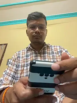 Snapshot of kunwarahuji chatting on September 12, 9:31 am kunwarahuji online show from September 12, 9:31 am