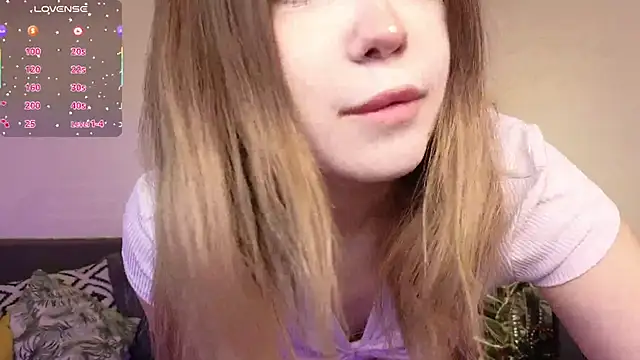 Lina Glow online show from January 6, 6:39 am