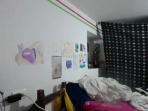 Jade-clever online show from October 14, 11:55 am