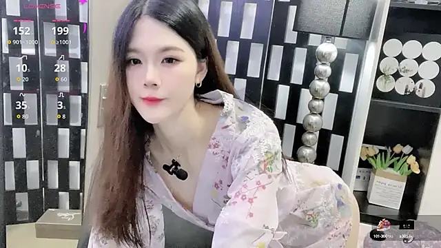 Yueyue-MM online show from October 16, 12:11 am
