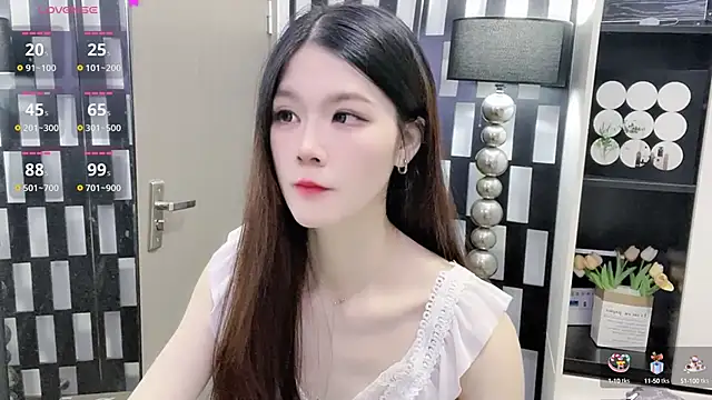 Yueyue-MM online show from October 22, 1:06 am