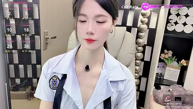 Snapshot of Yueyue-MM chatting on May 13, 1:03 am Yueyue-MM online show from May 13, 1:03 am