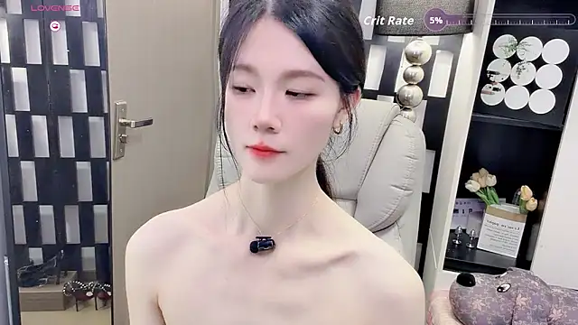 Snapshot of Yueyue-MM chatting on May 16, 10:36 am Yueyue-MM online show from May 16, 10:36 am