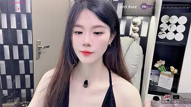 Snapshot of Yueyue-MM chatting on May 23, 2:39 am Yueyue-MM online show from May 23, 2:39 am