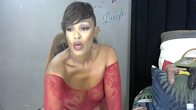 DARKQUEEN xXx online show from April 21, 6:34 pm