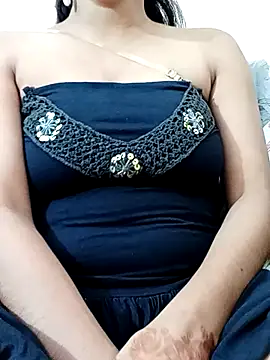 Snapshot of Kriti_Sanon_ chatting on September 14, 3:55 pm Kriti Sanon online show from September 14, 3:55 pm