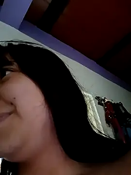 Zulema R1 online show from April 17, 9:29 pm