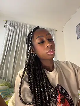 Snapshot of AmyRoss_1 chatting on April 30, 1:06 pm AmyRoss 1 online show from April 30, 1:06 pm