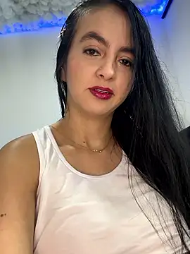 salo-rousee online show from January 16, 11:42 pm