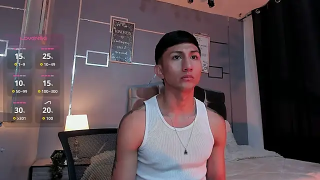 oliver mr  online show from December 22, 8:39 pm