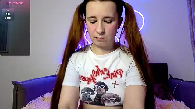  Linett  online show from November 3, 8:21 pm